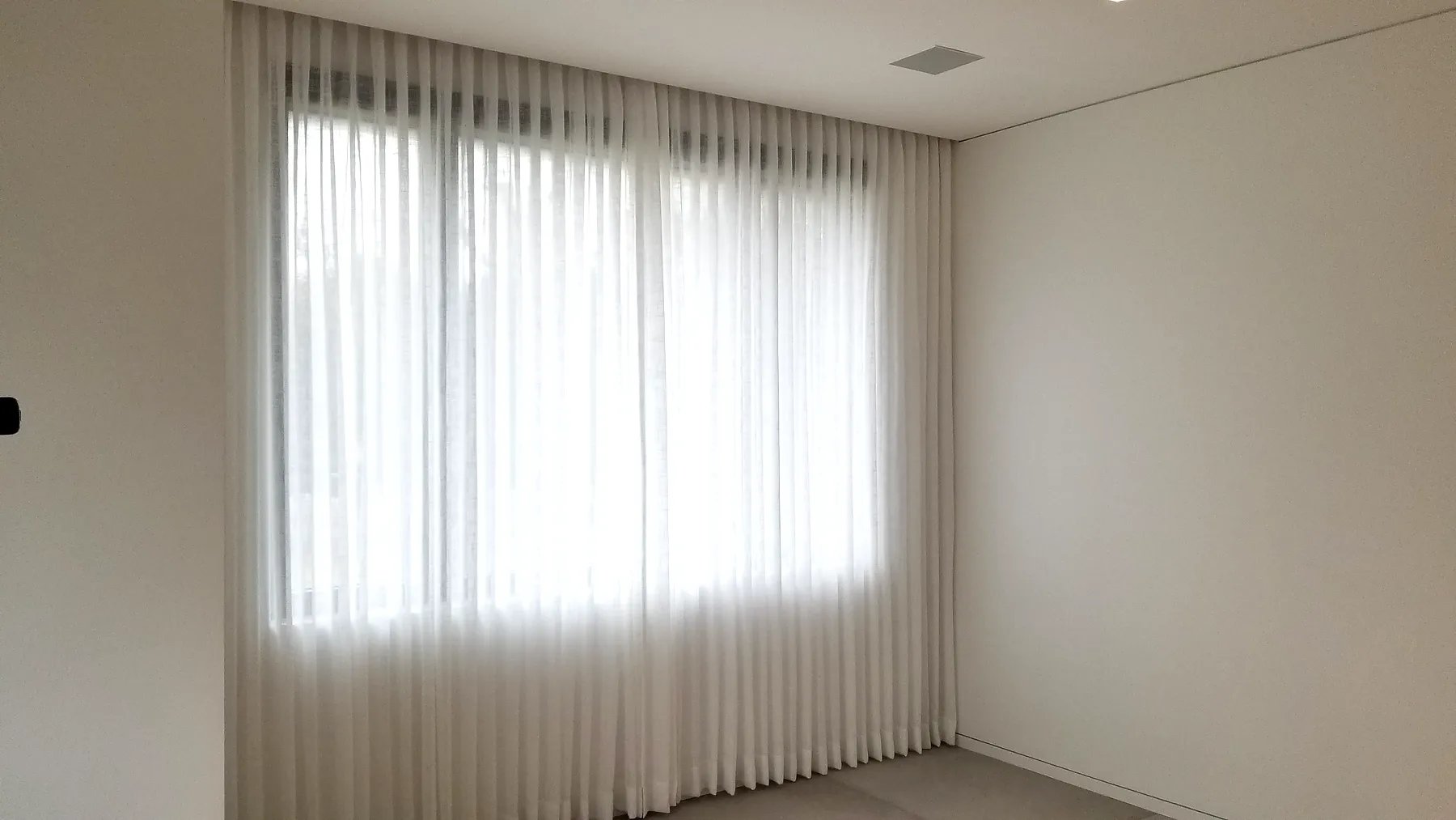 Custom Drapery & Curtains