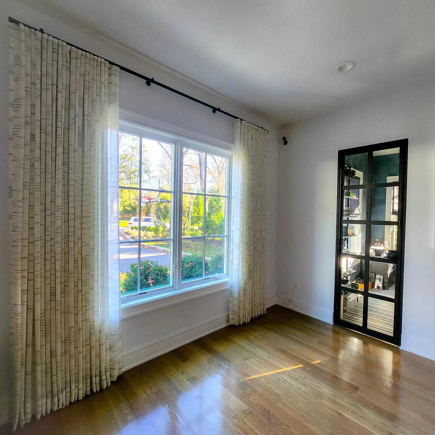 Custom Drapery & Curtains