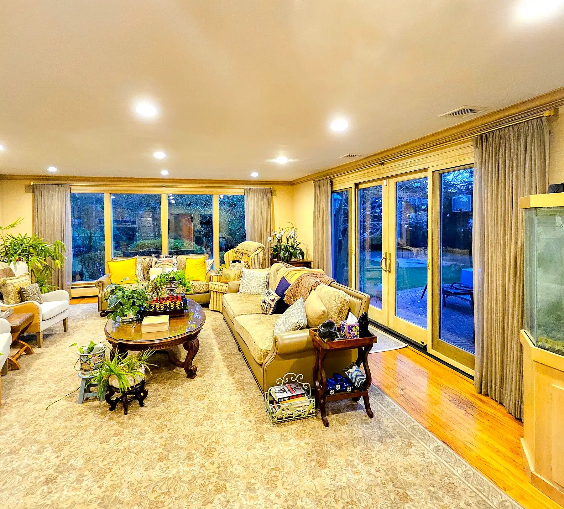 Custom Drapery & Curtains