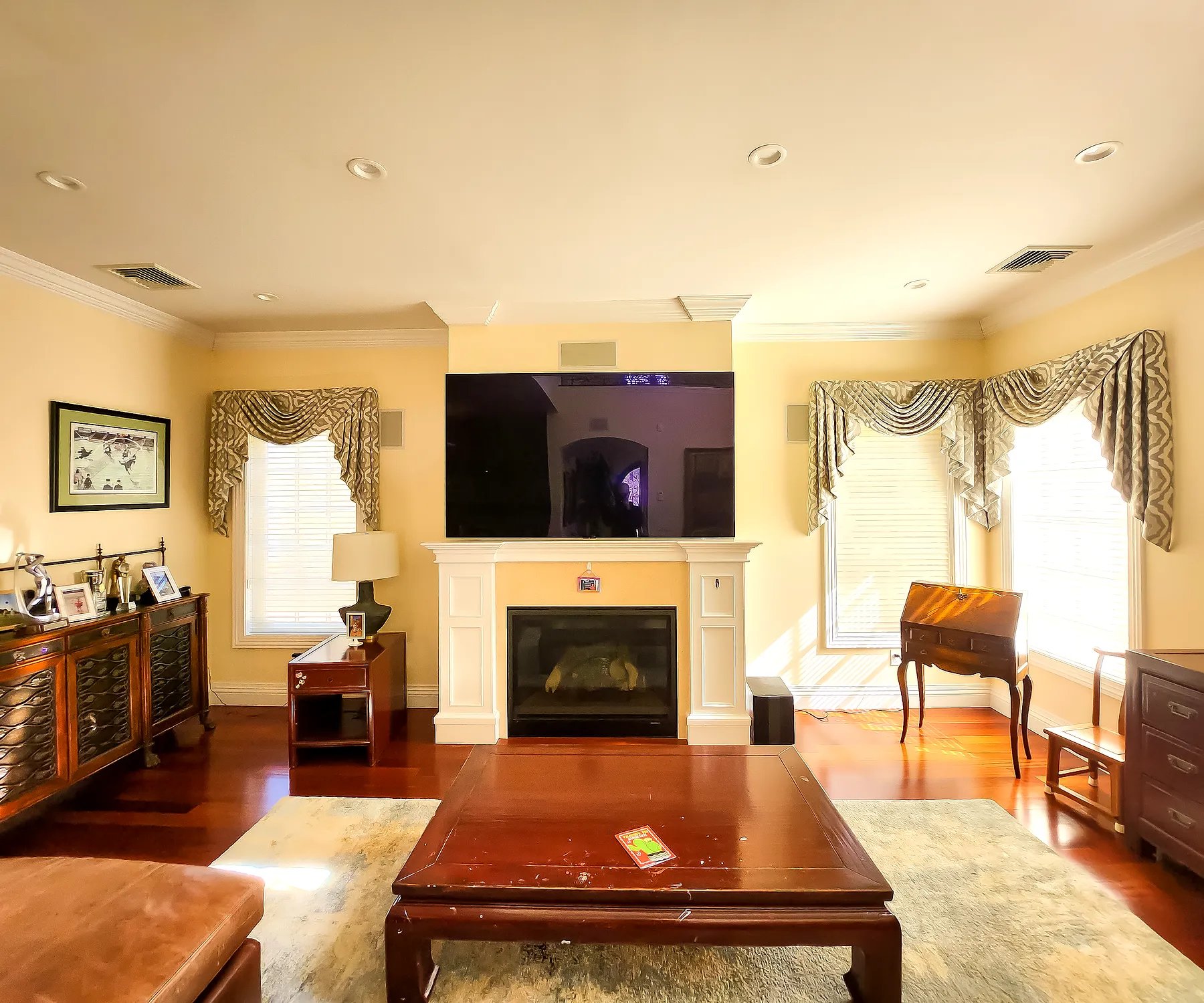 Custom Drapery & Curtains