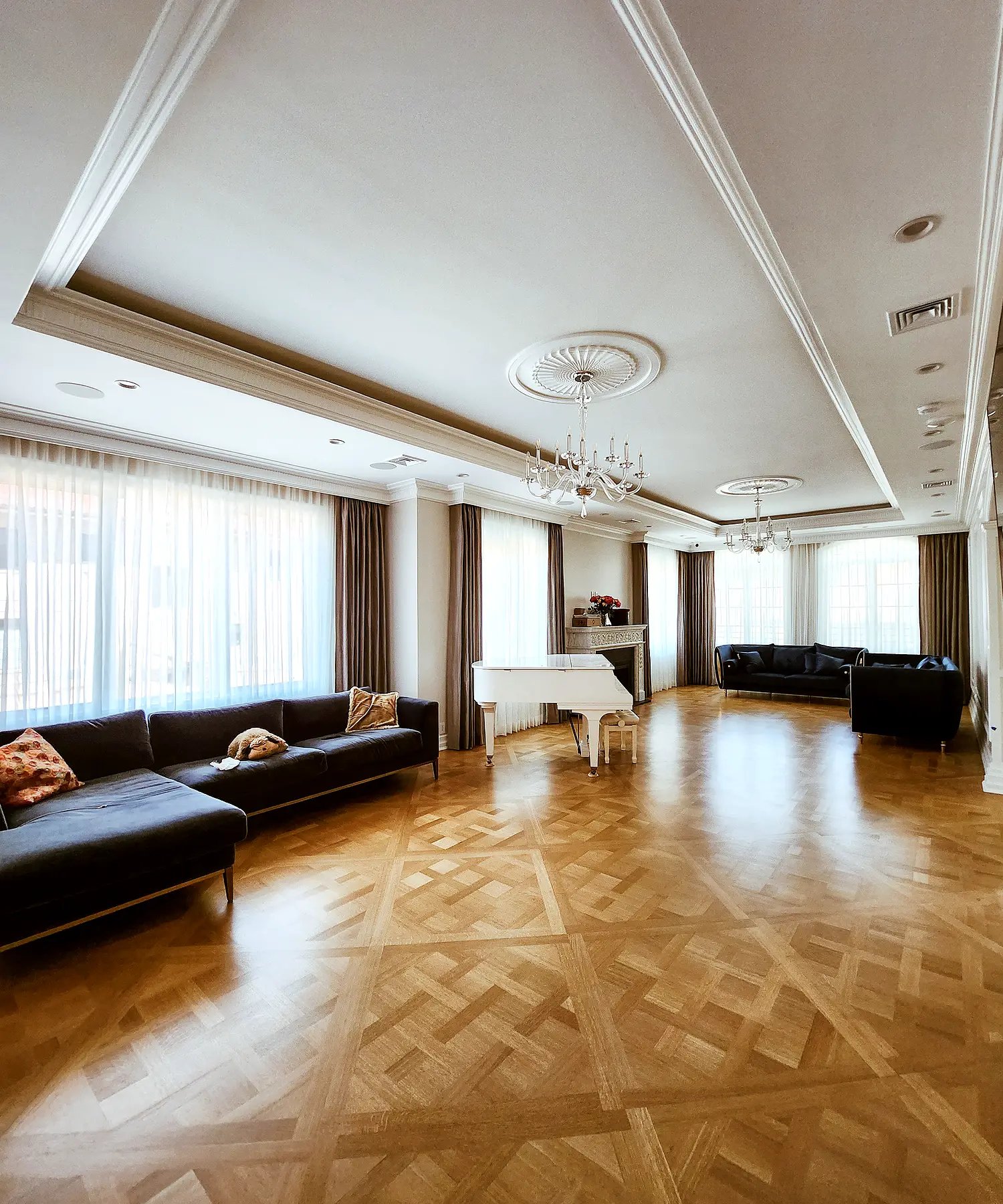 Custom Drapery & Curtains