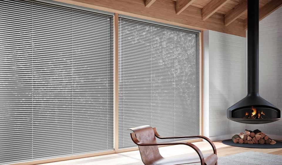 Hunter Douglas metal mini blinds